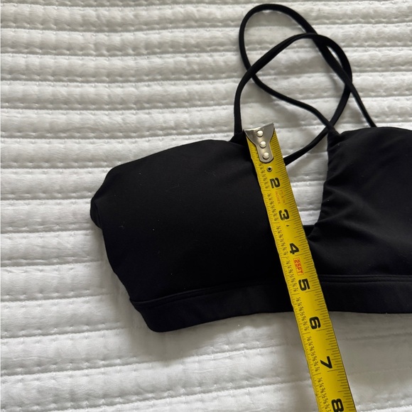 Black Crisscross Sports Bra XS - Picture 4 of 10